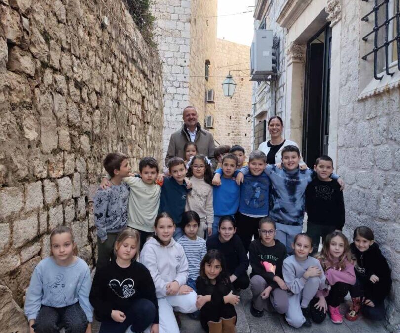 OVOGODIŠNJI FESTANJUL MARO ČOIĆ U NAŠOJ ŠKOLI