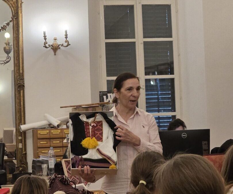 EDUKATIVNA RADIONICA “VUNA I SVILA U KONAVOSKOJ NOŠNJI”